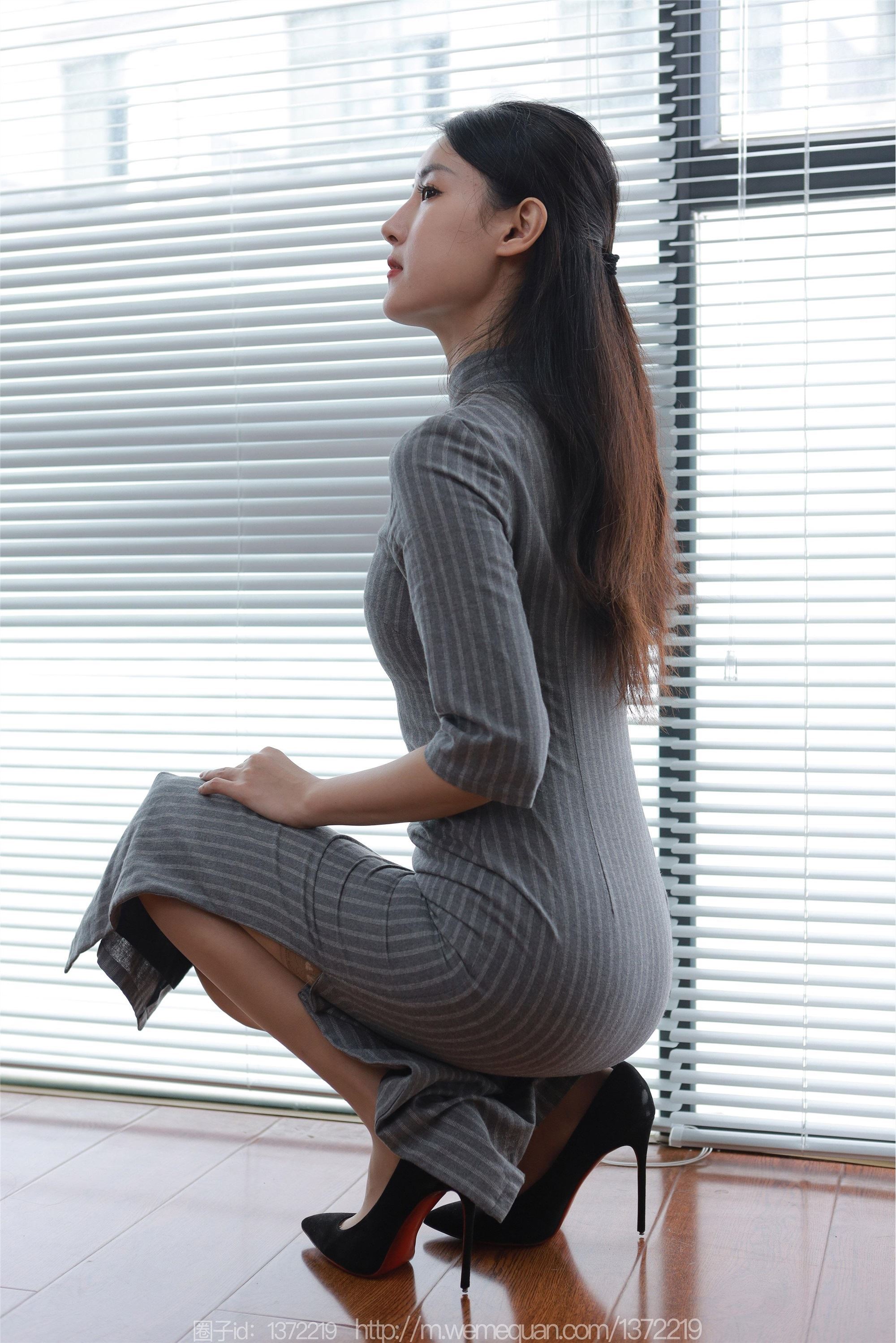 IESS异思趣向  2023.04.26 丝享家 1433 小宝《旗袍半筒丝》